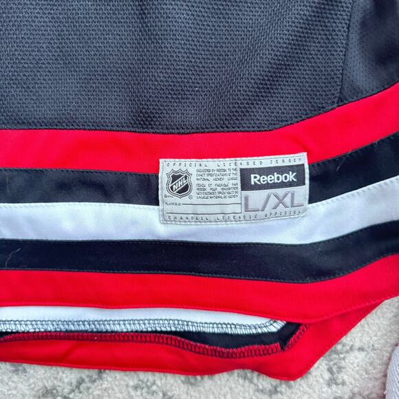 REEBOK Youth Chicago Blackhawks Alternate Black Hockey Jersey L/XL - Picture 2 of 9